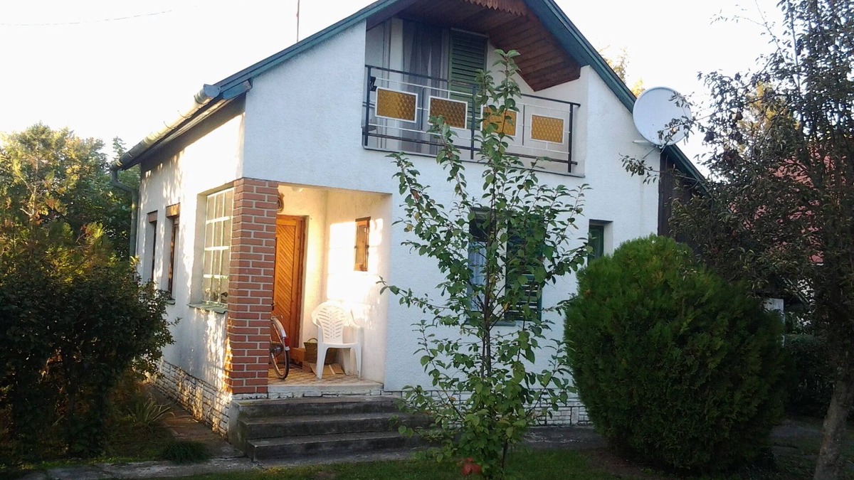 Mesteri House | Vacation home near thermal baths, fenced garden, ideal for dog owners, 38 €/Tag
