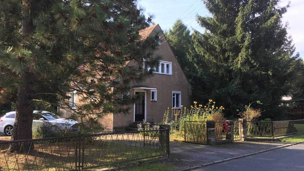 Graupa House | Vacation home on the outskirts of Dresden, 3 km to Pillnitz Castle/incl. WLAN