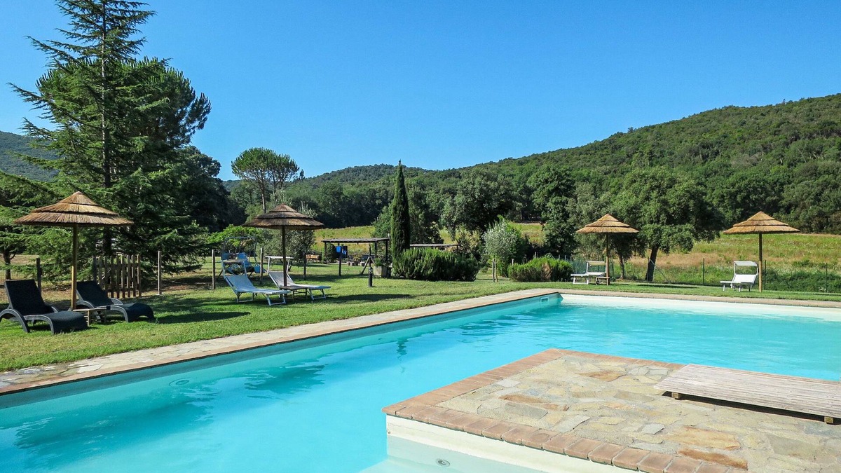Montorsaio House | Vacation home Oca by Interhome