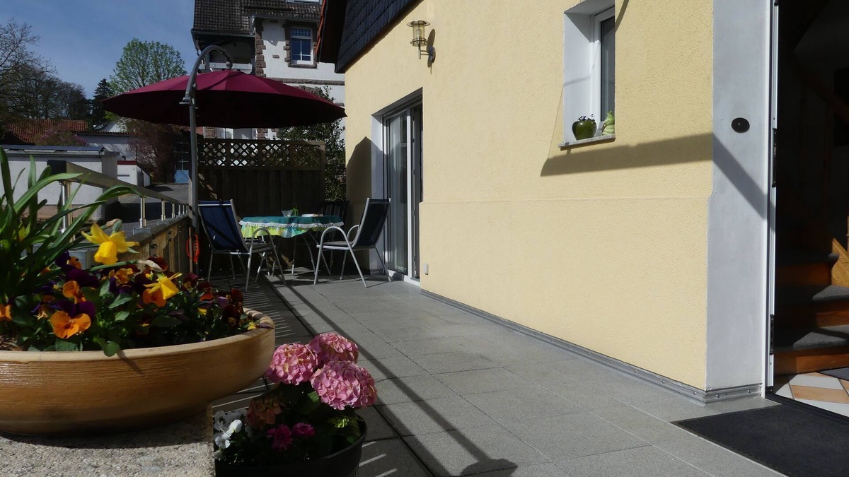Hardegsen Apartment | Vacation home, outskirts of Hardegsen, also for business travelers and fitters