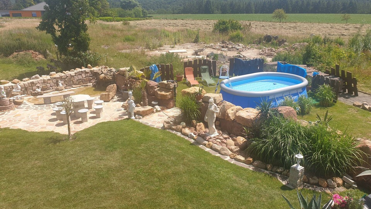 Landscheid House | Vacation home "Palmenland " with sauna, whirlpool, small waterfall and water place