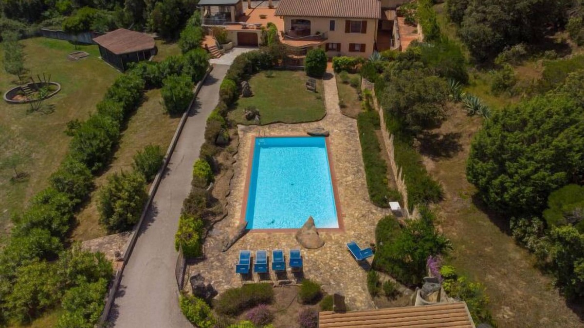 Campavaglio House | Vacation home Paradiso in Bassacutena - 7 persons, 4 bedrooms