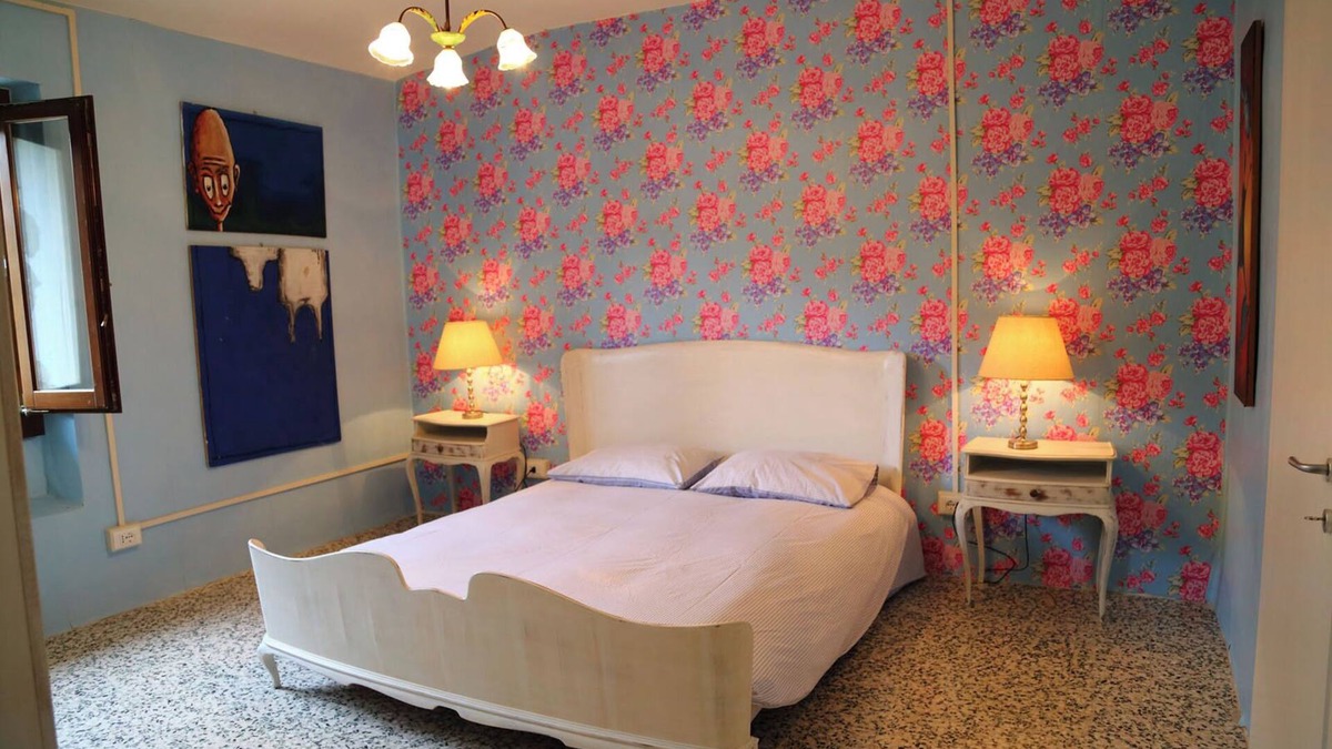 Modigliana House | Vacation Home "Re Piano Le Colline" with Shared Pool, Private Terrace & Wi-Fi