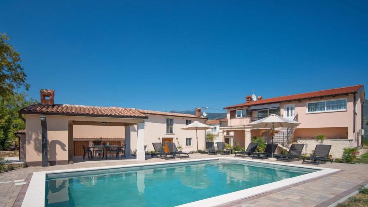 Krsan House | Vacation home Rika by Interhome