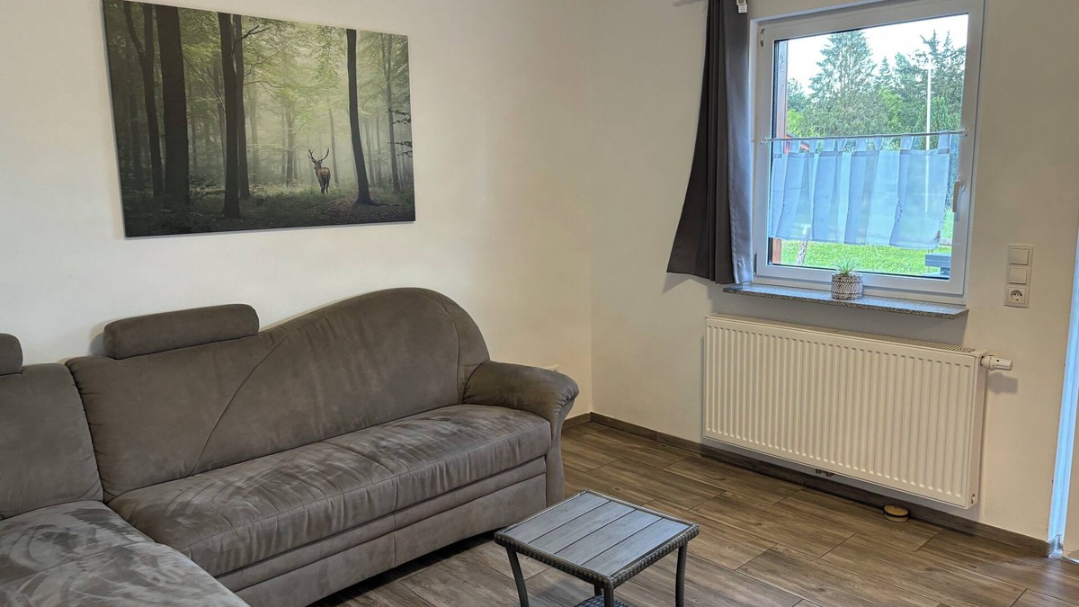 Lahnstein House | Vacation home "Taunusblick" - bedroom, living room, kitchen, bathroom - near Koblenz