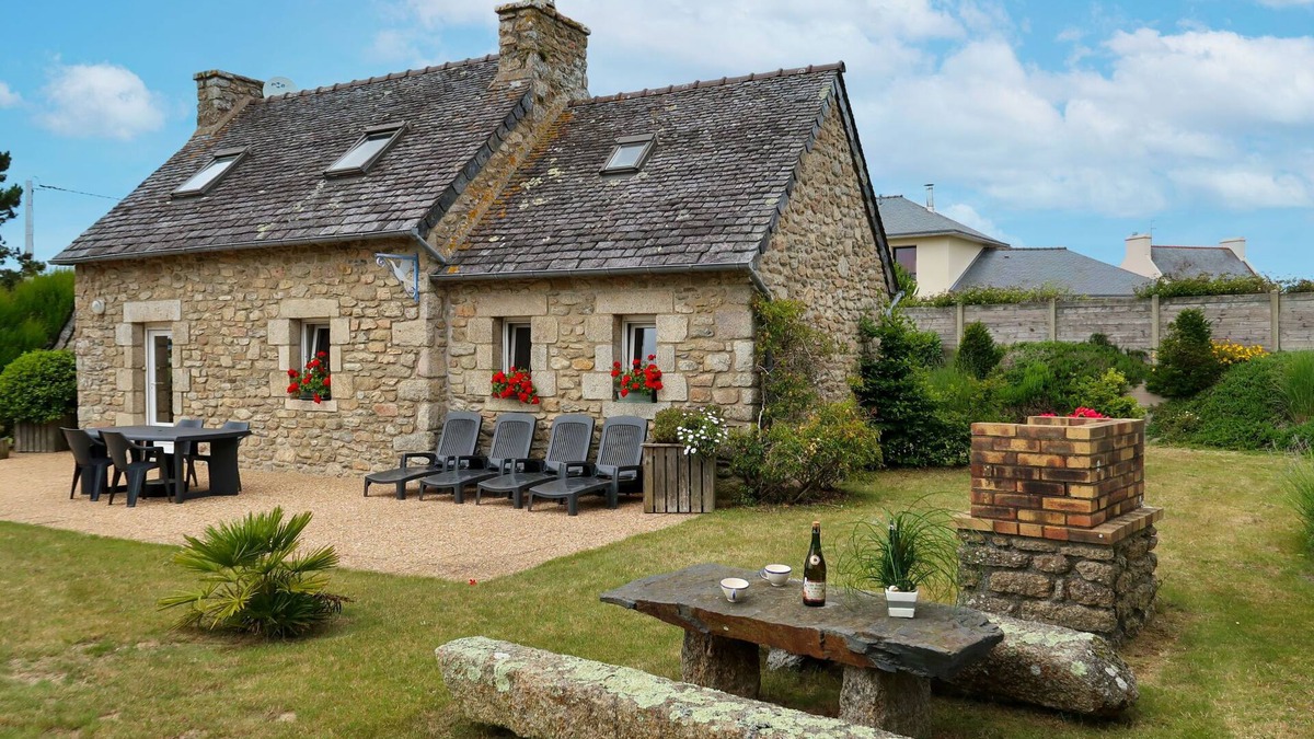 Guisseny House | Vacation home Ty Coz by Interhome