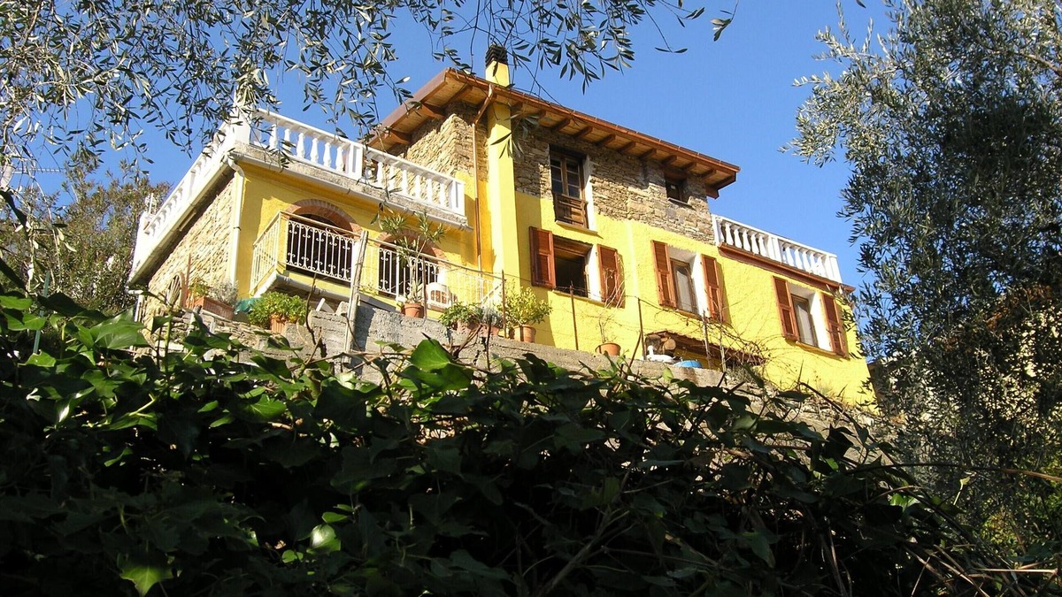 Costa House | Vacation home with panoramic view, open fireplace in an absolute quiet location