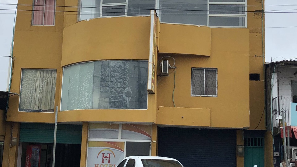 Sahagun Hotel | VACATION HOTEL 30 MINUTES FROM TOLU AND COBEÑAS