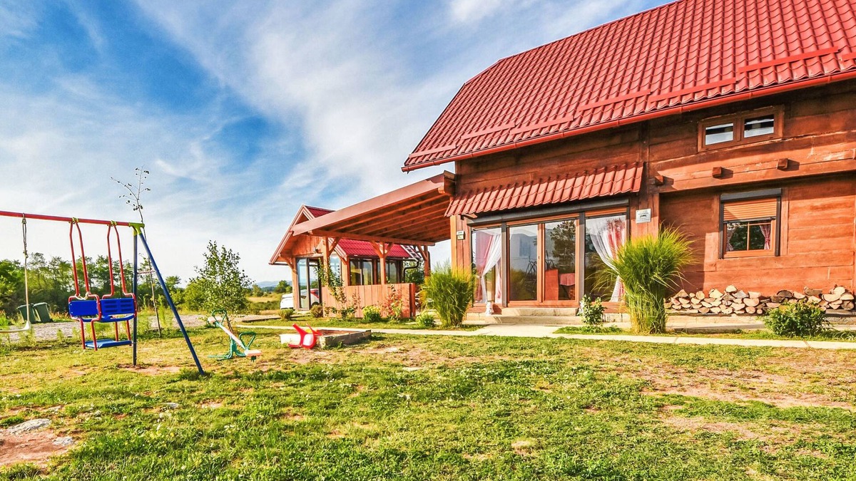 Lovinac House | Vacation house Vrkljan by Interhome