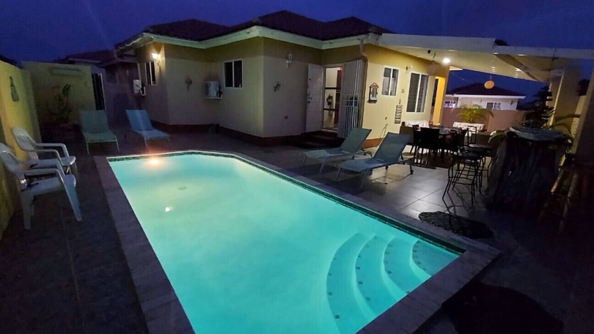 Soledad House | Vacation house with pool 1-6 persons