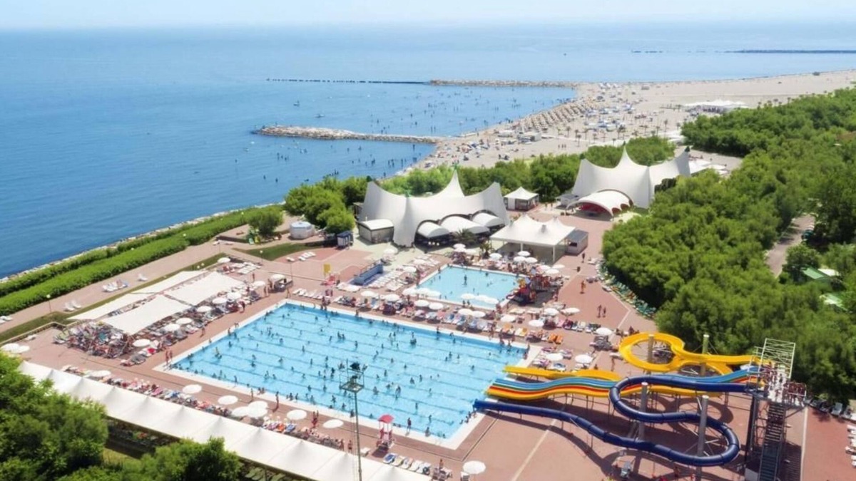 Chioggia House | Vacation Village Isamar Mobilehome Giove XXL AGISA for 8 people