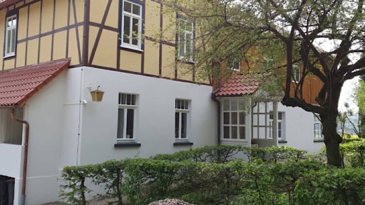 Bad Pyrmont Apartment | Vacation Langer Grund