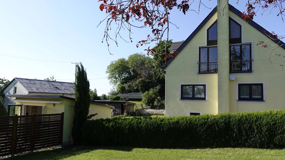 Orenhofen Apartment | Vacation paradise in the countryside 136 m²