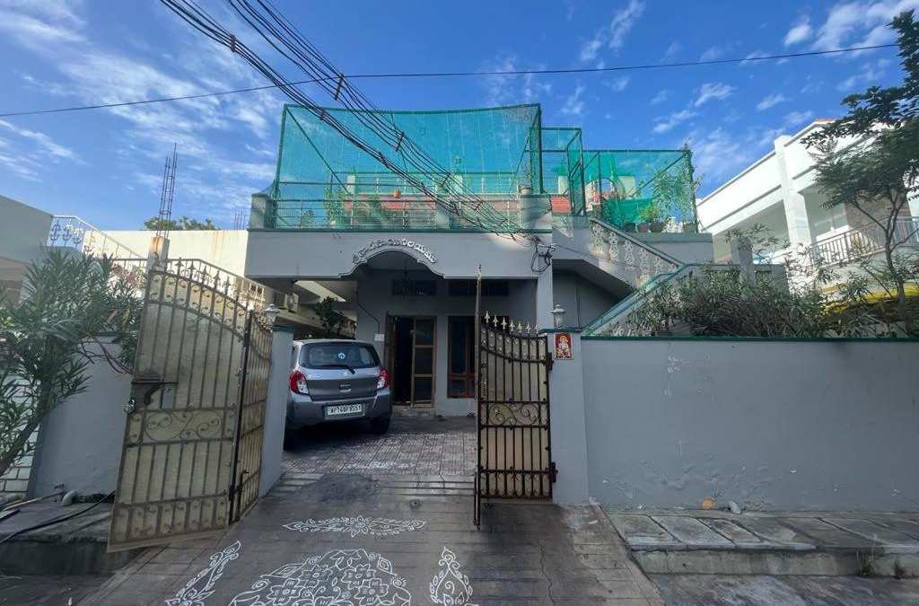 Vijayawada Apartment | Vacation Rental Home