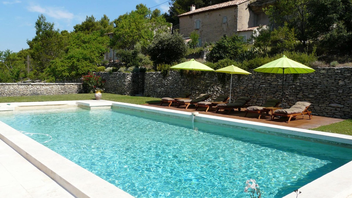 Lacoste Ski Chalet | Vacation rental house with pool LACOSTE LS2-239