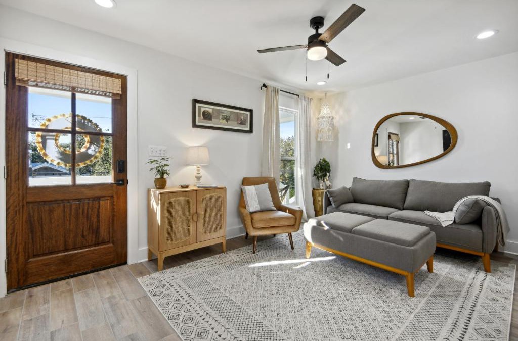 Bay St Louis House | Vacation Rental Old Town Bay St Louis Unit B