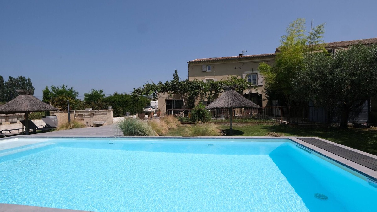 Barbentane Villa | Vacation rental with pool BARBENTANE LS6-255