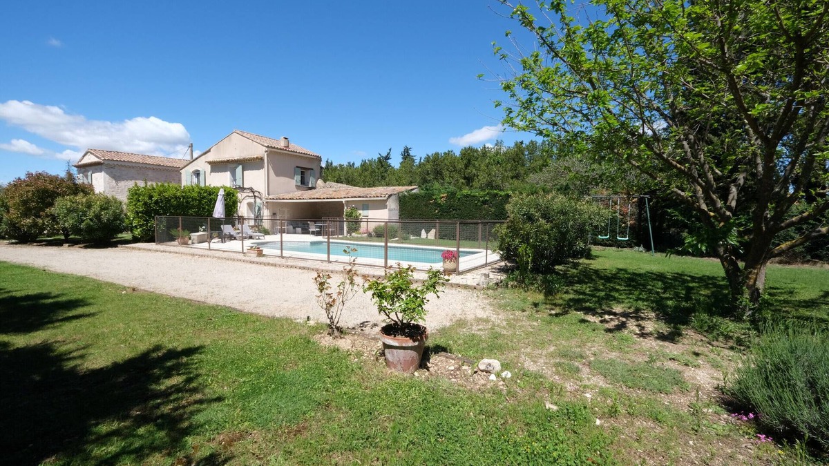 Carpentras Villa | Vacation rental with pool CARPENTRAS LS4-374