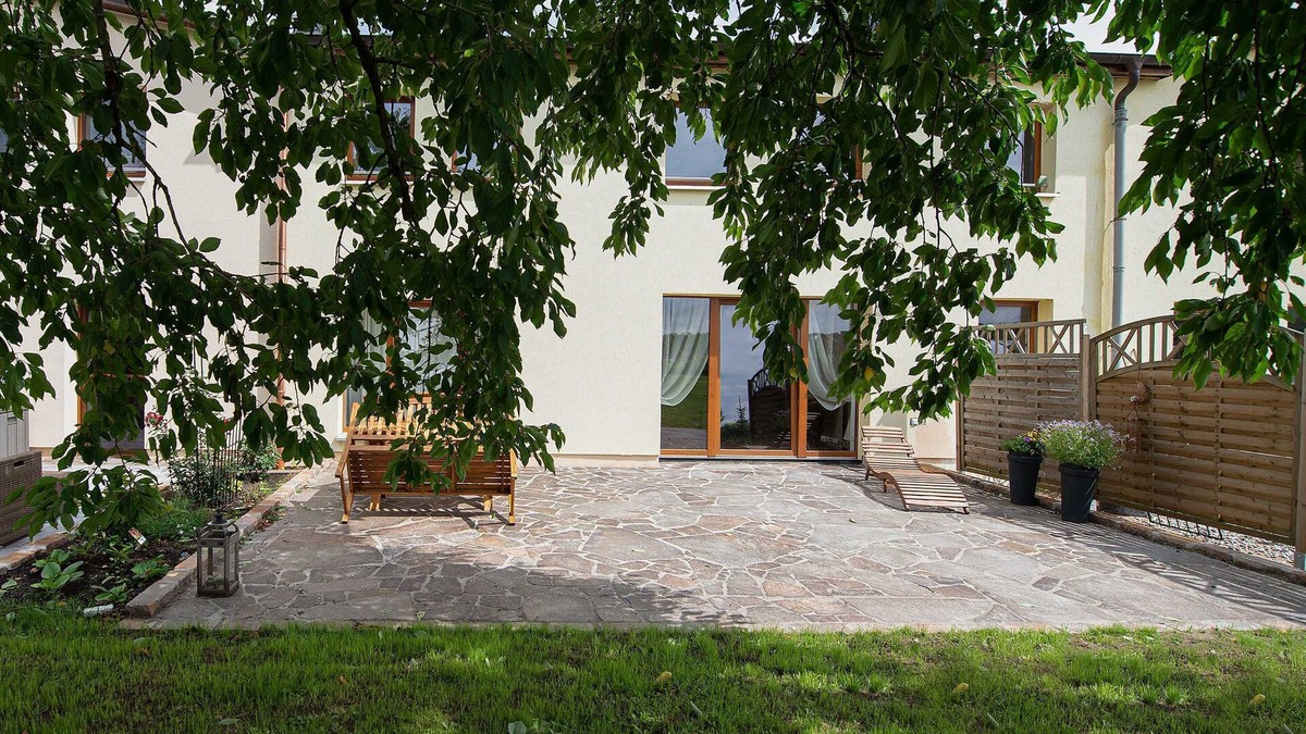 Biendorf Apartment | Vacation residence Glück auf dem Lande im Ostseeland - 3-room apartment Blütenzauber