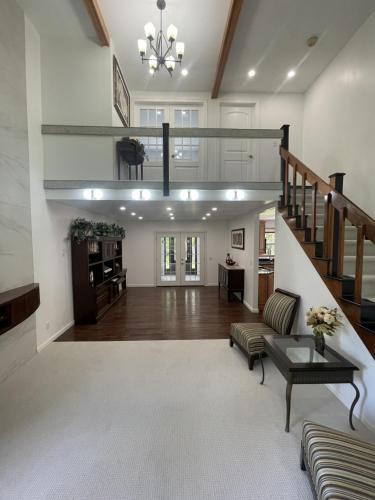 Racine House | Vacation Retreat Near Lake Michigan