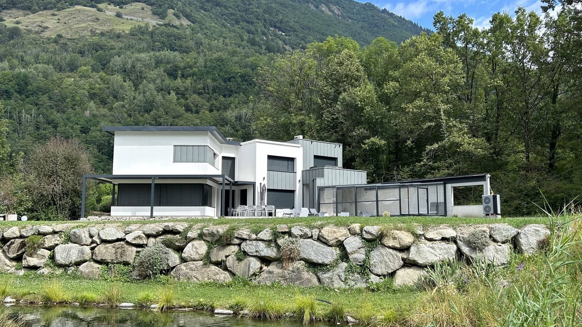Notre-Dame-du-Cruet Villa | Vacation villa in the heart of the Alps