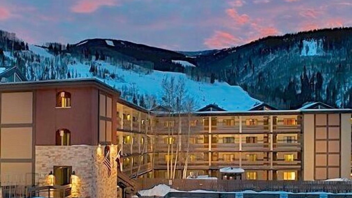 Vail Condo | Vail Village - walk to the lifts, restaurants, and all the action -
