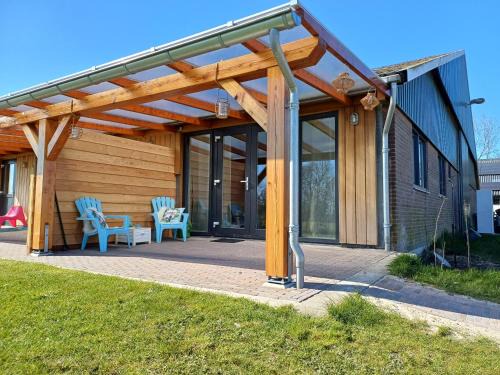 Tersoal Apartment | Vakantiehuisje het Hert, mooi centraal in Friesland