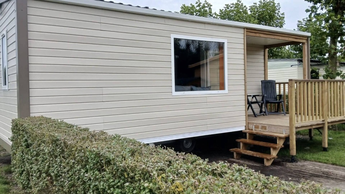 Jabbeke Ski Chalet | Vakantiepark Klein Strand - Cottage 4p