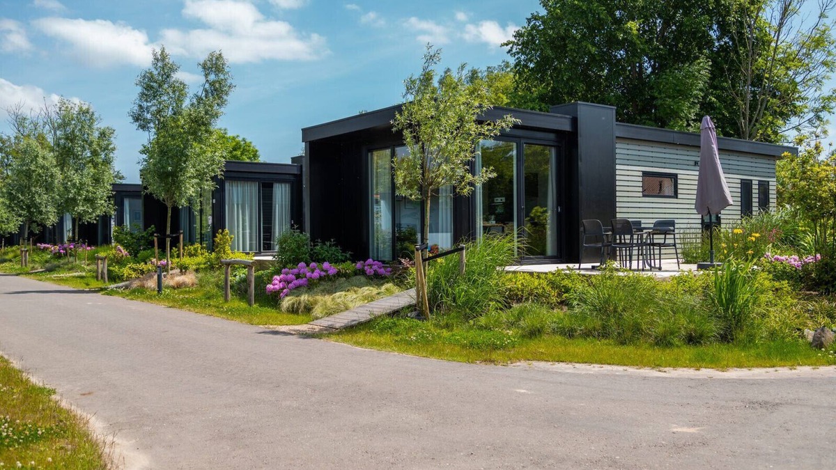 Sint Jansklooster Ski Chalet | Vakantiepark Wiedense meren - Chalet Comfort +