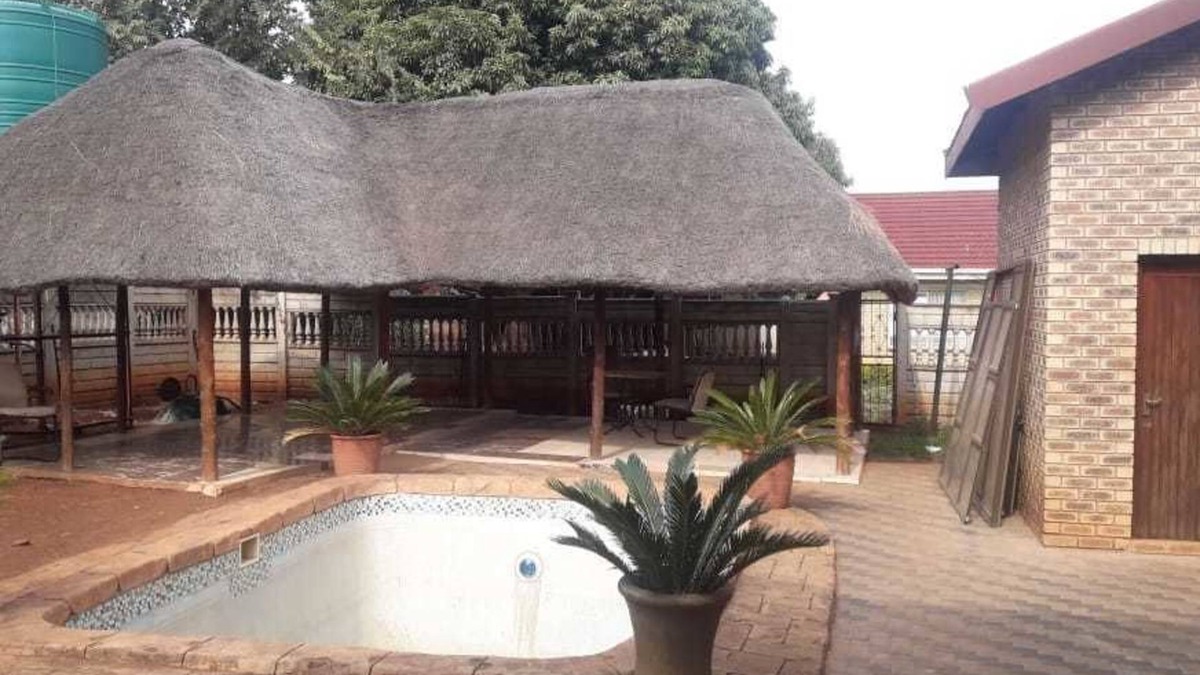Thulamela Bed & Breakfast | Vakhusi Bed and Breakfast