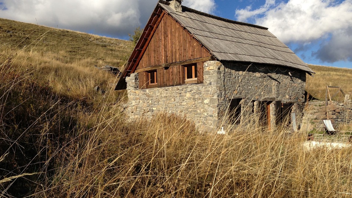 Peone Ski Chalet | VALBERG BERGERIE TRANSFORMED IN CHALET, FOR 8 PEOPLE