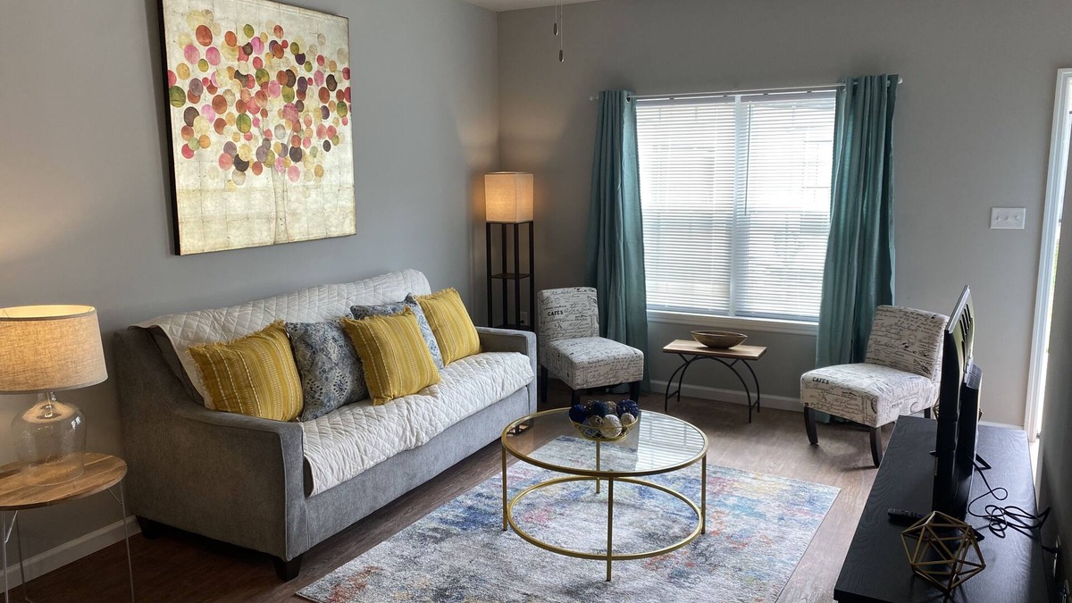 Valdosta Apartment | Valdosta Oasis: 2BR 2.5 BA near VSU and Downtown