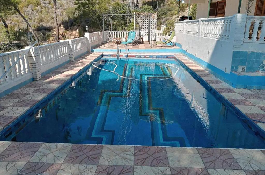 Chulilla Villa | Valencia Countryside Villa