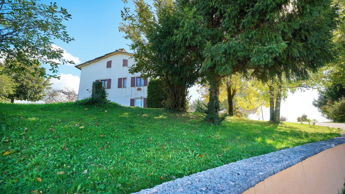 Sant'Anna d'Alfaedo Apartment | VALENTINA MANSION 'PRIMROSE HOUSE'