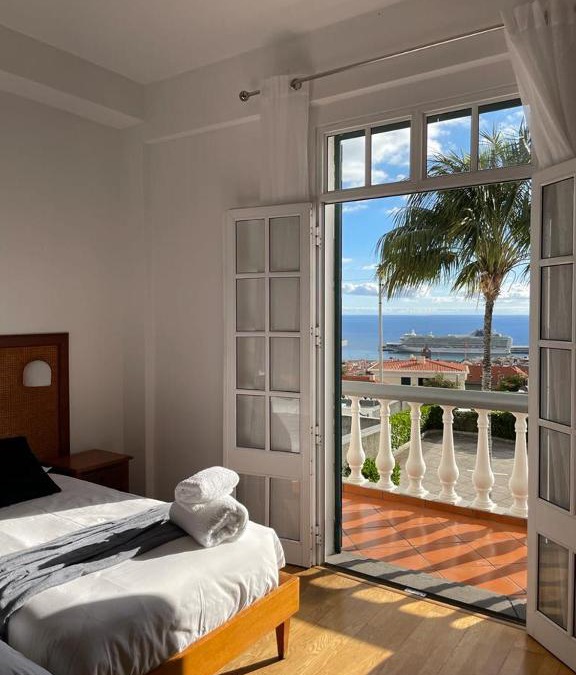 Santa Luzia House | Valhalla Panorama