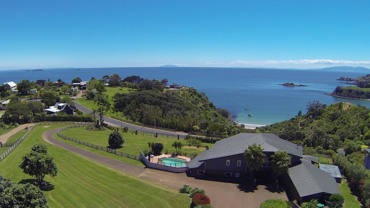 Waiheke Island House | Valhalla | Stay Waiheke