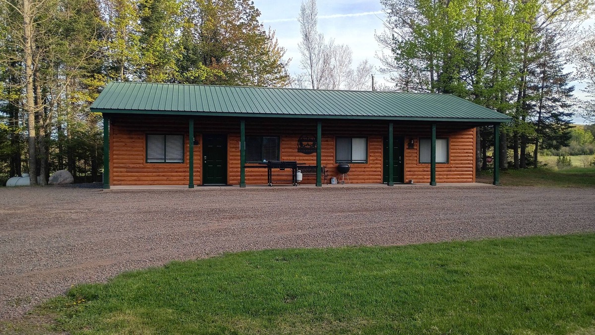 Washburn Cabin | Valhalla View Cabins Trail Side 2-bedroom North of Washburn with WiFi, AC