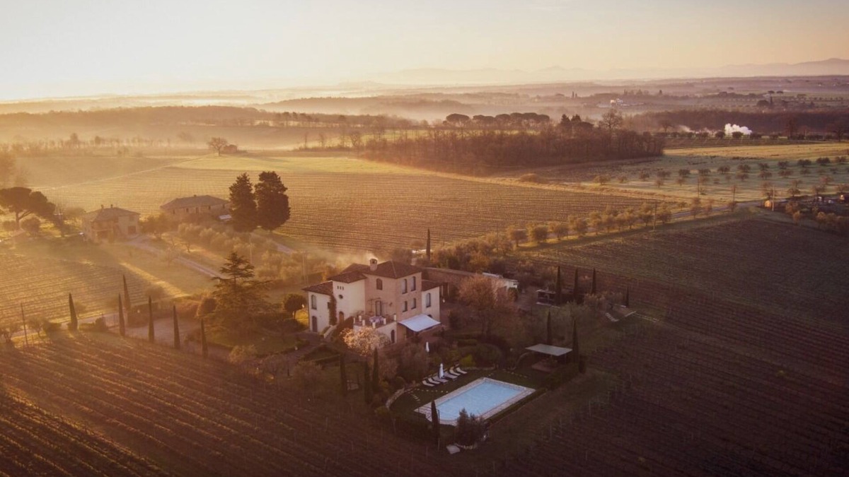 Ferretto Villa | VALIANA Luxury Villa in Montepulciano - Private Heated Pool - Free Wi-Fi