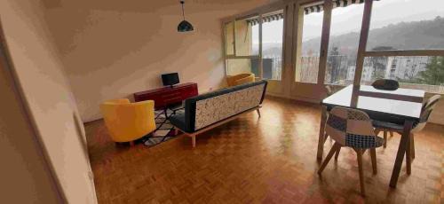 Fontaines-sur-Saone Apartment | Vallée de la Saône T3