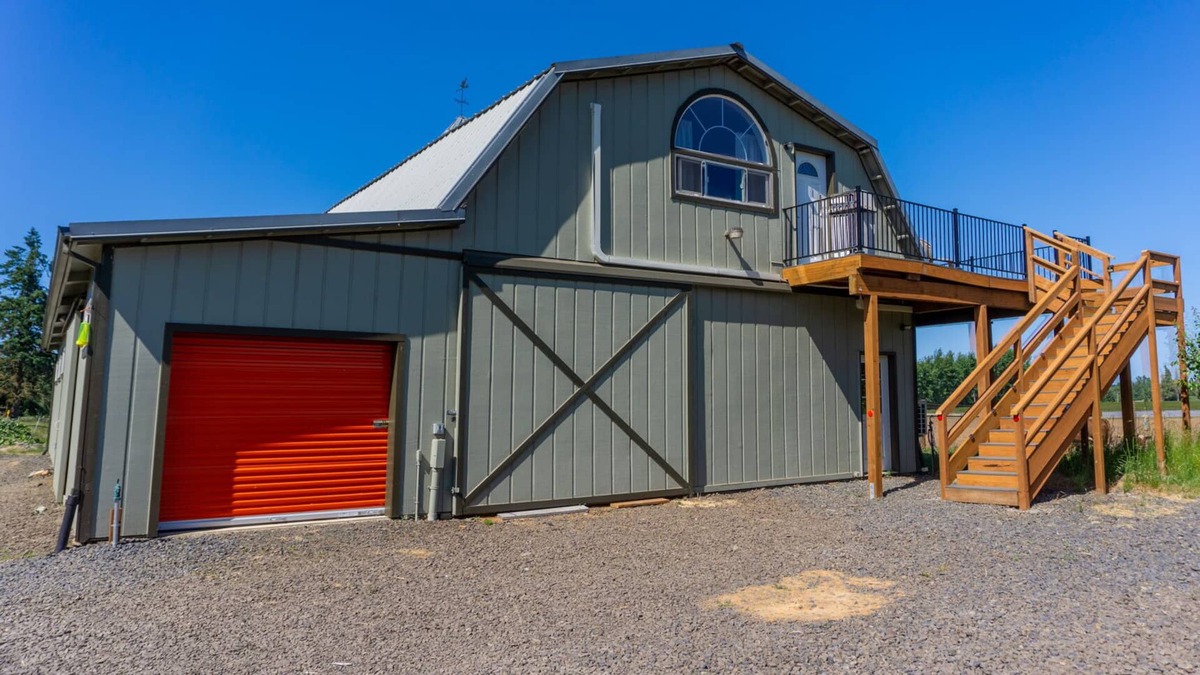 Woodburn House | Valle Verde Barn Loft: Rest and Relax on the Farm