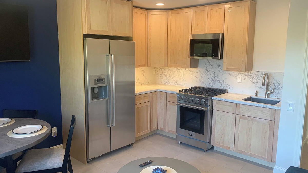 Poway Apartment | Valle verde get-away in upscale neiborhood!