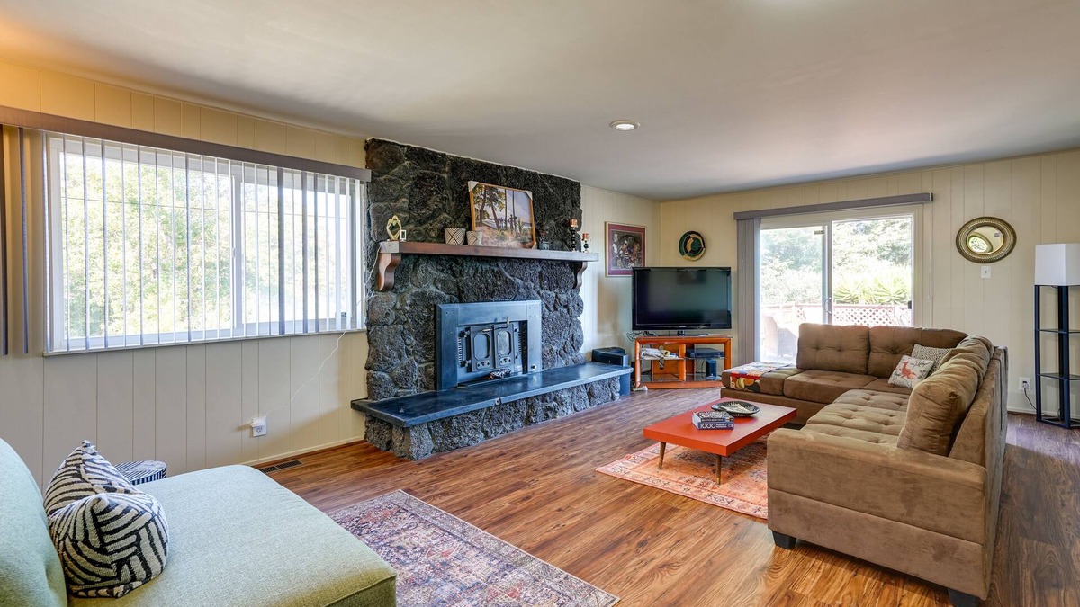 Vallejo House | Vallejo Vacation Rental Close to Wine & Outdoors