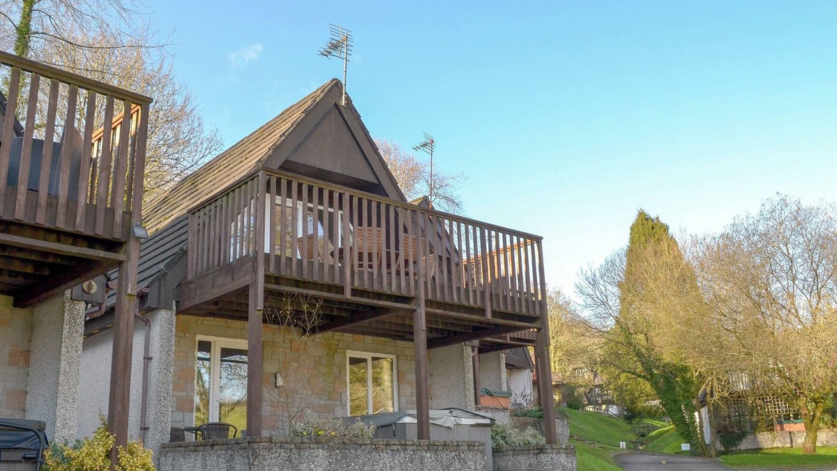 St. Ann's Chapel Cottage | Valley Lodge 47 - UKC2779