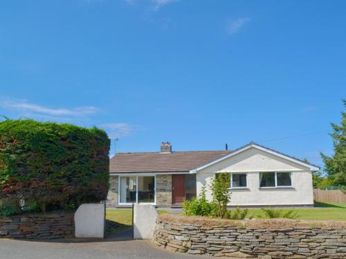 St Teath House | Valley Truckle Bungalow