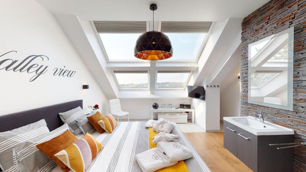 Buellingen Apartment | Valley View B&B with private wellness