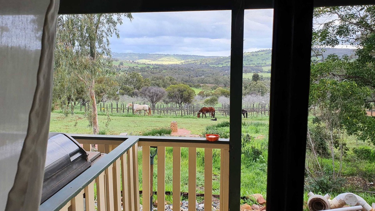 West Toodyay House | Valley View Cottage in the picturesque Avon Valley