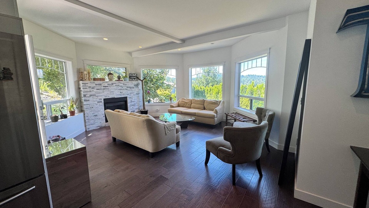 Saanich House | Valley View Estate