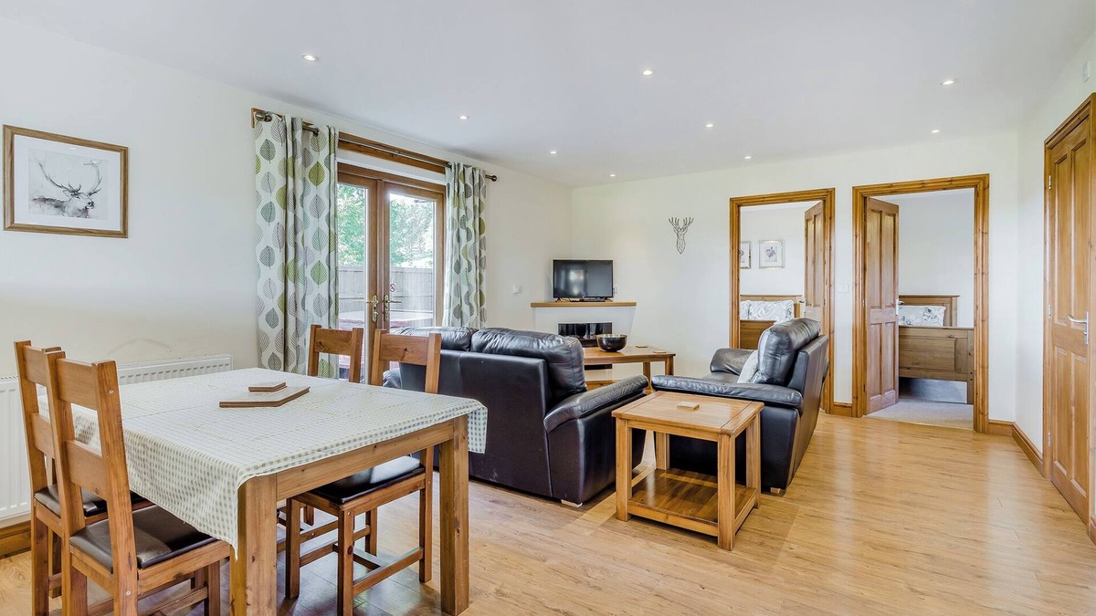 Llandrindod Wells Ski Chalet | Valley View Lodge Pet