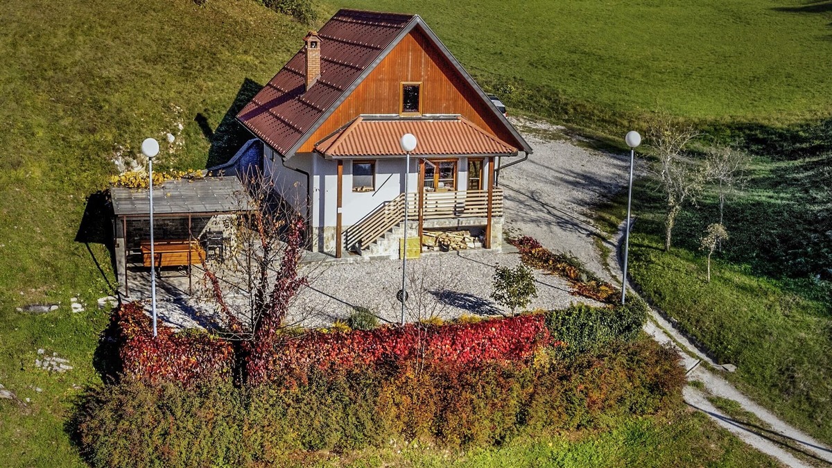 Tolmin House | Valley view Holiday Home Mrak with sauna