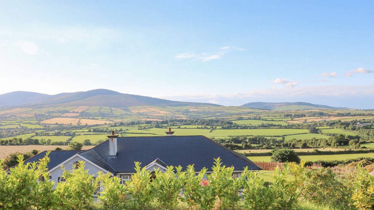 Templeshanbo House | VALLEY VIEW, pet friendly in Enniscorthy, County Wexford